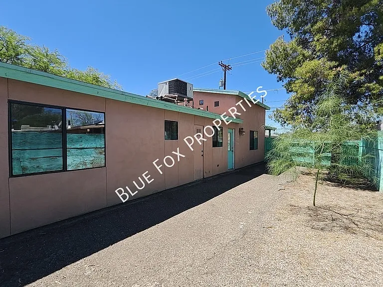 3318 E Bellevue St #B — Photo 38
