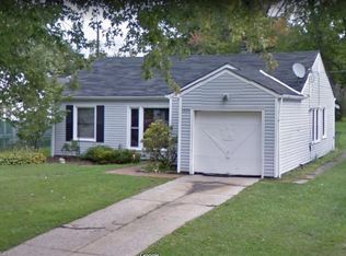 1331 Eastwood Ave, Mayfield Heights, OH 44124