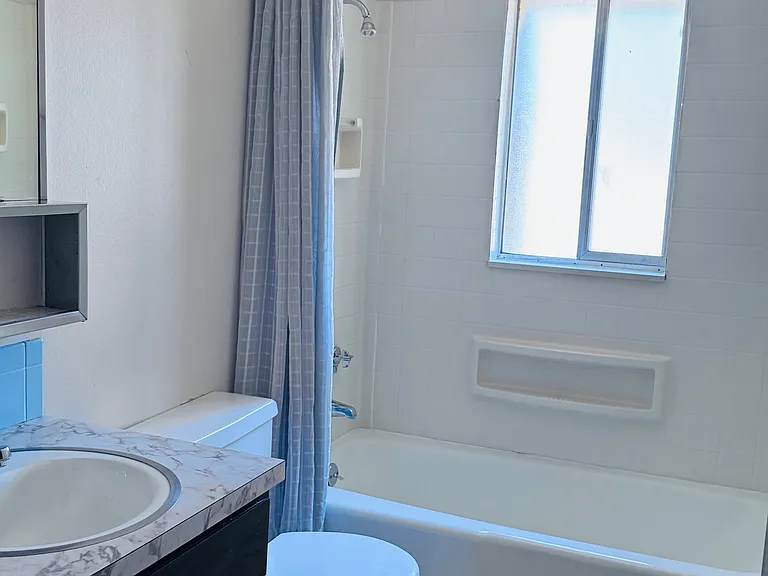 2720 Leisure Dr #4 — Photo 11