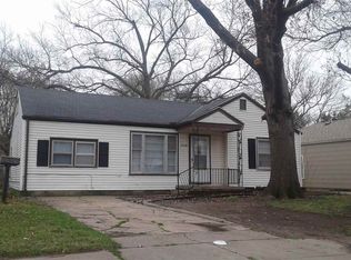 2128 S Poplar St, Wichita, KS 67211