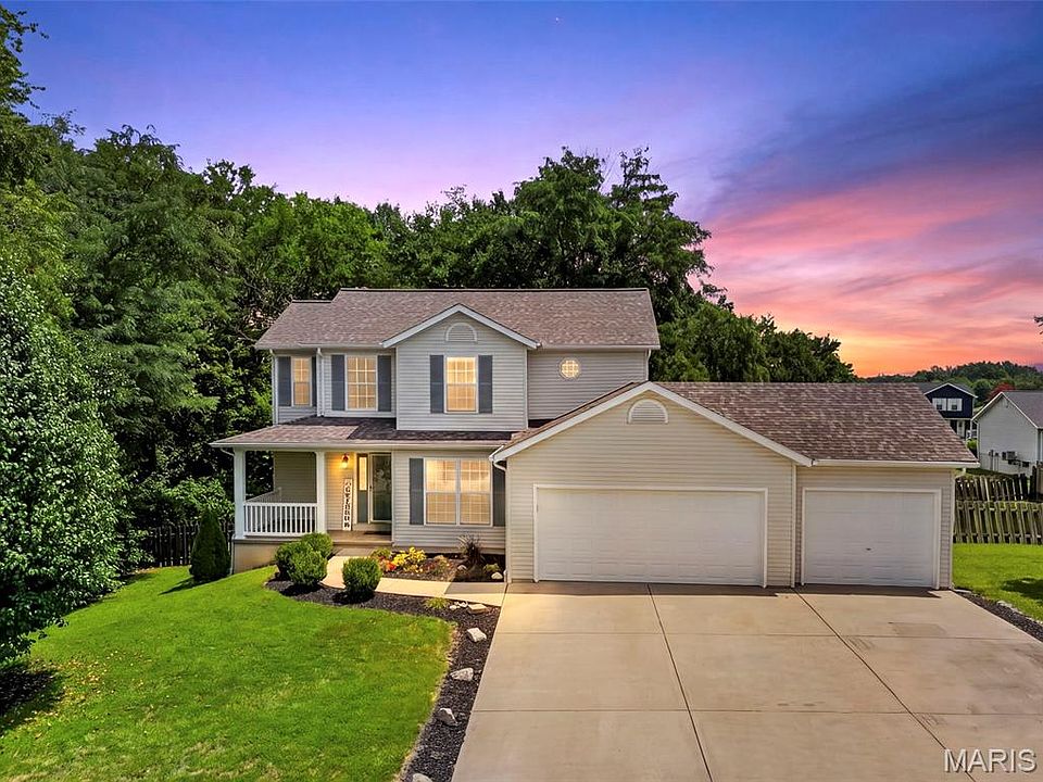 1st image of 1441 Sleepy Hollow Dr