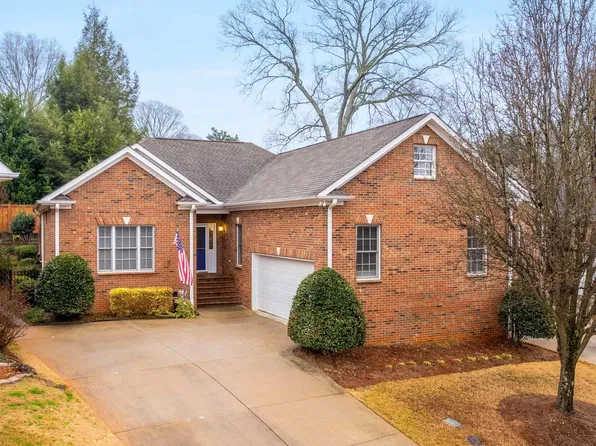 220 Redspire Dr, Greenville, SC 29617