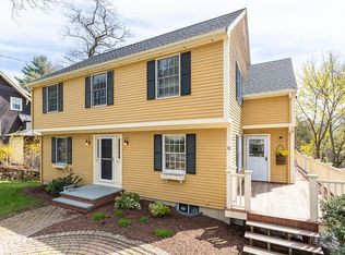 11 Summit Ave, Melrose, MA 02176