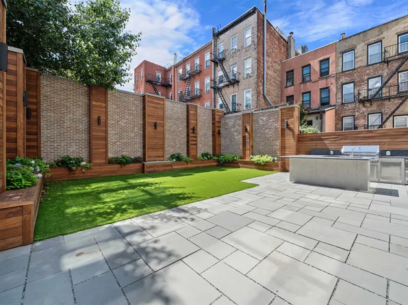 209 6th Street image 4 of 50