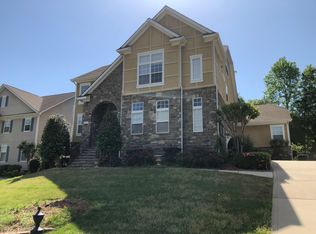 10023 Daufuskie Dr, Charlotte, NC 28278