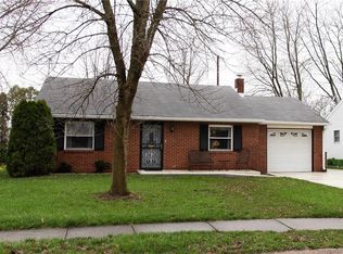 901 Meadow Ln, Greenfield, IN 46140