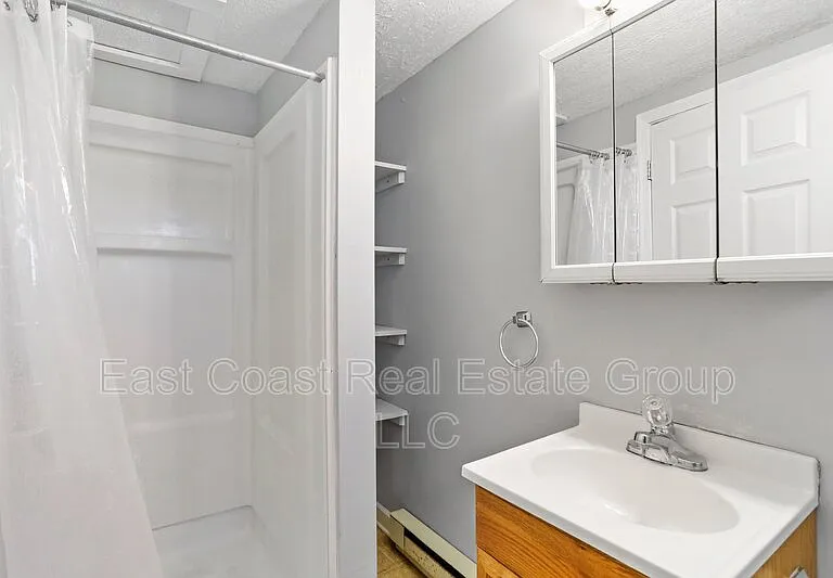 721 2nd St #A — Photo 23