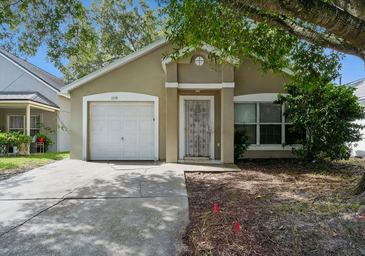 Move In Special 300 Off First Month Rent If You Move In By October 1! — Photo 1