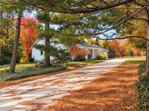 10645 Prouty Rd, Concord Township, OH 44077