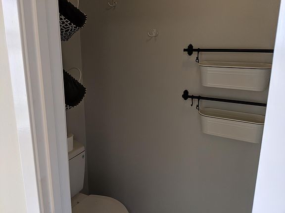 5th image of 1631 Clay St APT 306