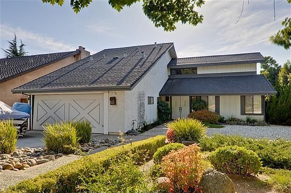 1st image of 2819 Broken Oak Ct
