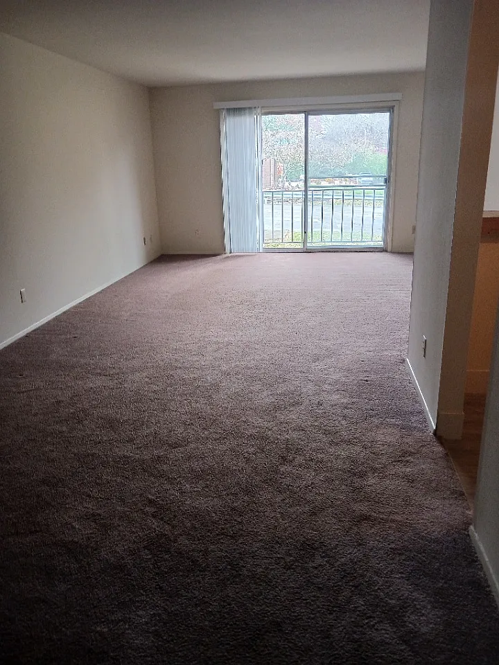 North Vista Manor — Photo 3