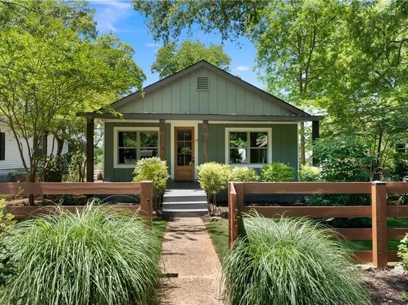 13 Akron St, Cartersville, GA 30120
