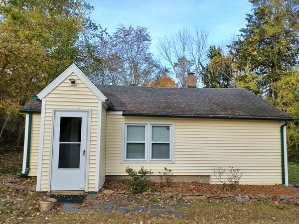 2 Old Mill Rd #D
