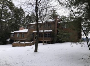 35 Woodland Rdg, Bolton Landing, NY 12814