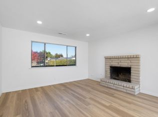 221 E Modoc Ave N, Visalia, CA 93291