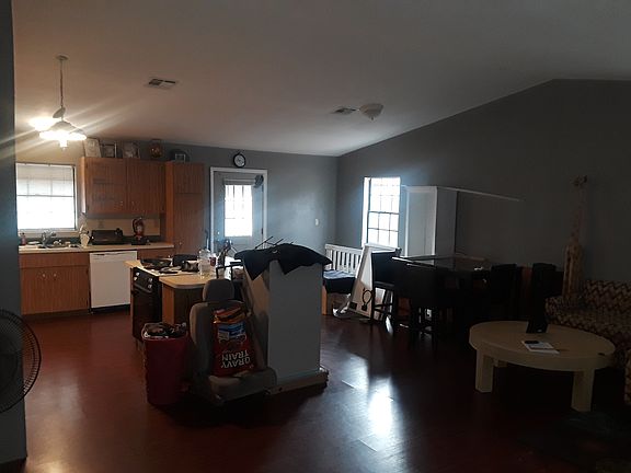2nd image of 34229 Park Square Pl