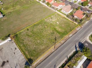 802 S Lilac Ave, Rialto, CA 92376