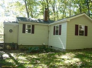 11 High St, Topsham, ME 04086