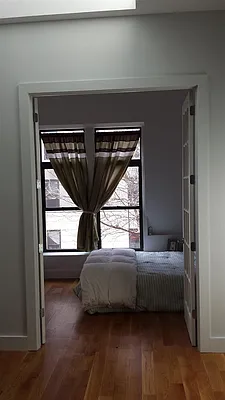 Rented by Sam Tabak | media 83