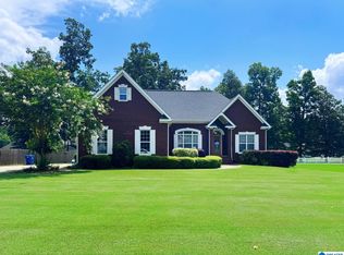 97 Faulkner Dr, Anniston, AL 36207