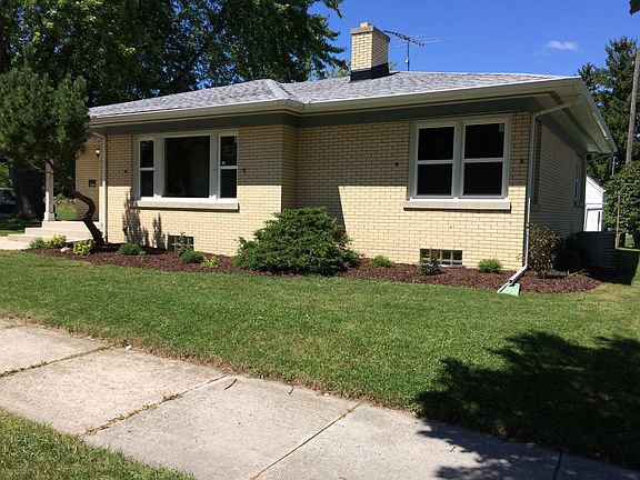 3rd image of 1736 Marvin Ct
