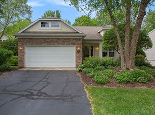 3565 Mill Point Dr SE, Kentwood, MI 49512
