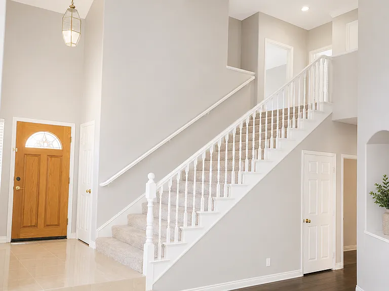 23238 Runnymede St — Photo 5