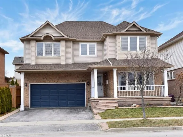 5109 Blue Spruce Ave, Burlington, ON L7L 6G7