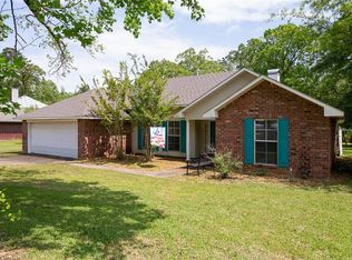 204 Wildwood Dr, Pineville, LA 71360