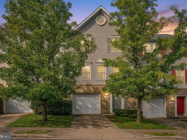 38 Morton Rdg, Warrenton, VA 20186