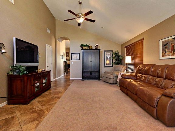 4th image of 2260 E Williams Dr