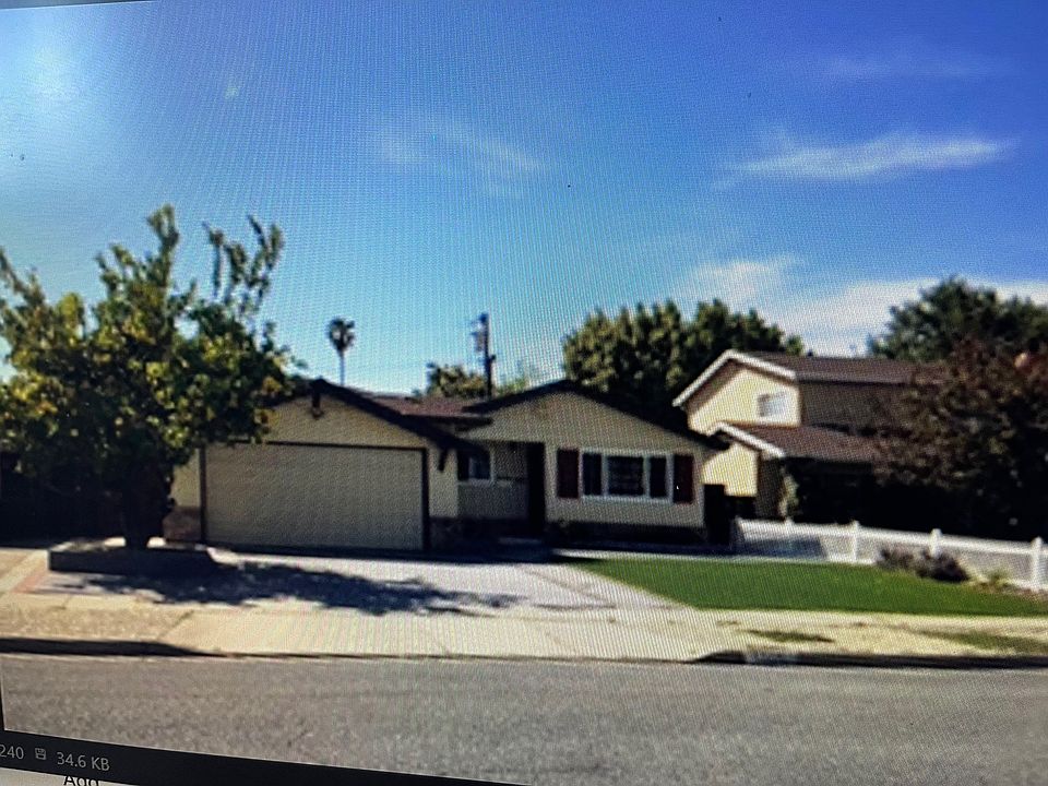 2nd image of 1105 White Cliff Dr