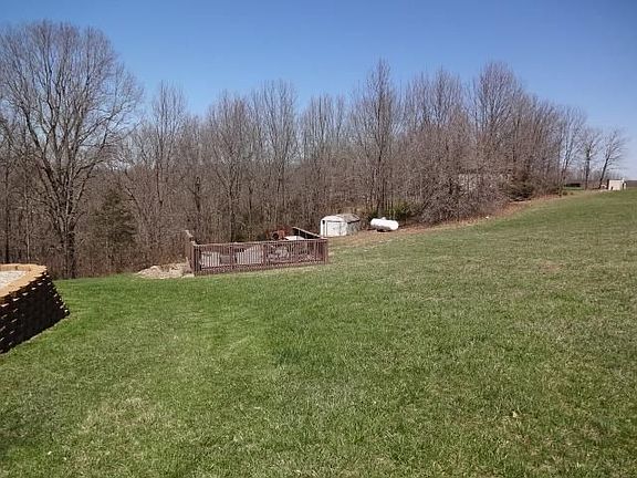 5th image of 197 Tomahawk Dr