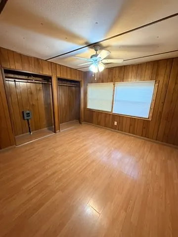 2001 Eagles Way — Photo 3