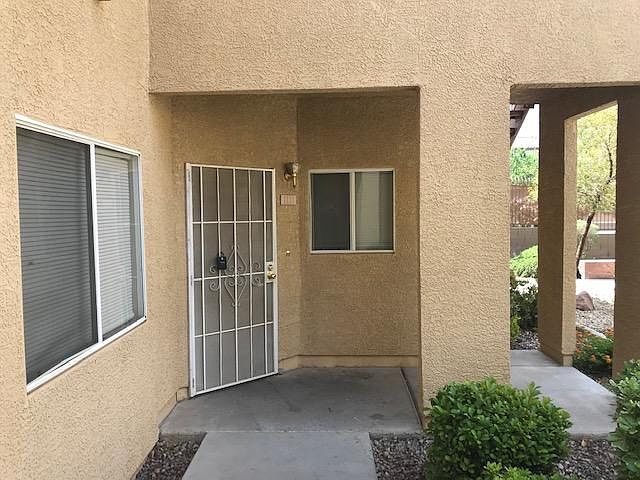 1st image of 1050 E Cactus Ave Unit 1131