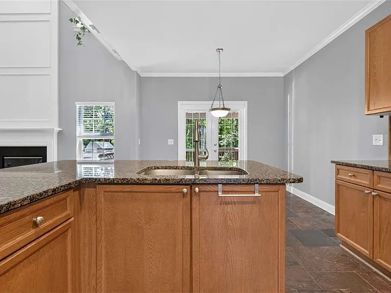 153 Fitzroy Ln — Photo 12
