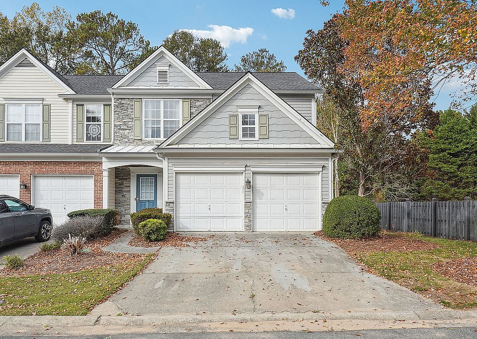 1st image of 110 Regent Pl