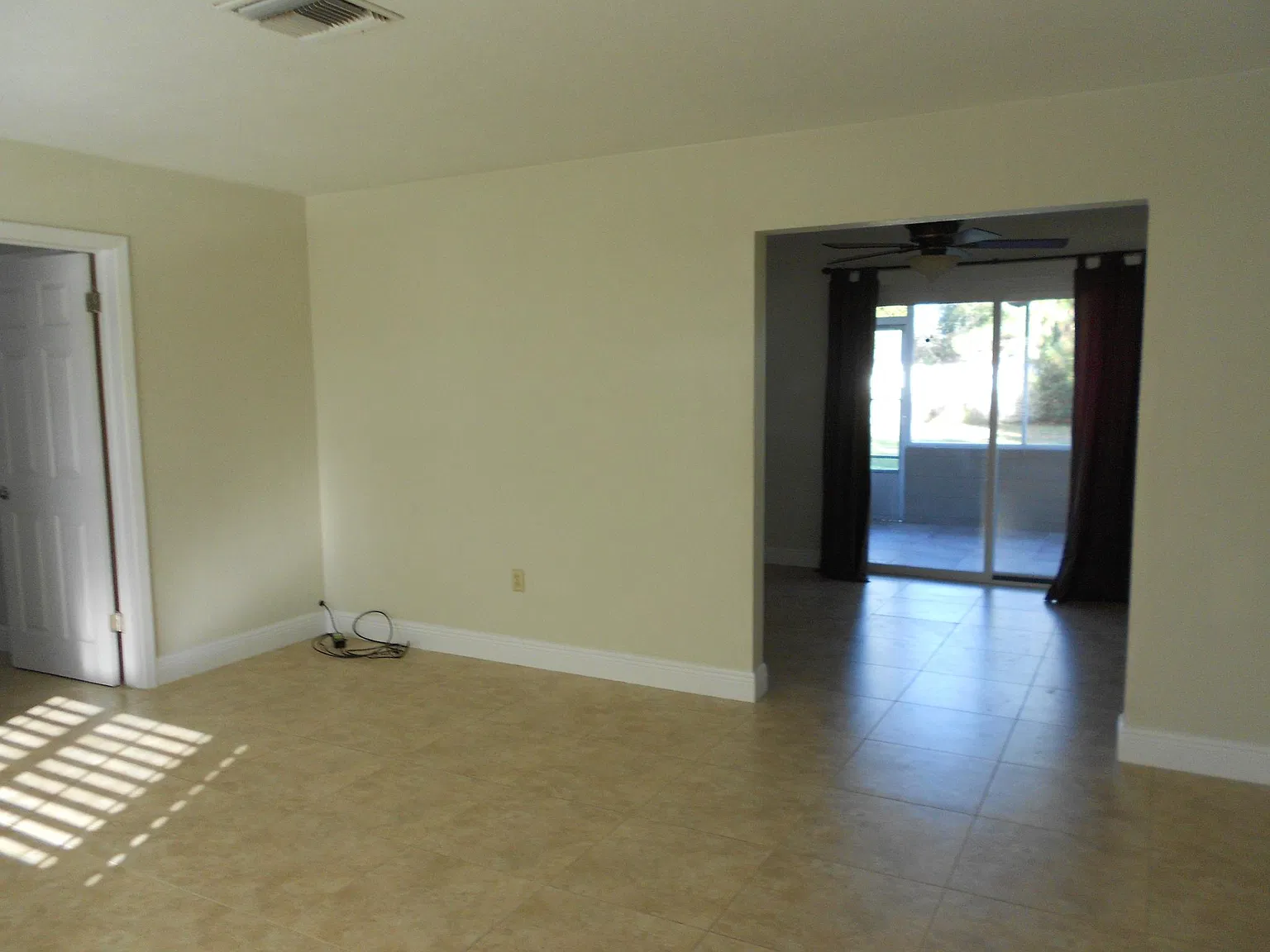 510 Carvell Drive — Photo 2