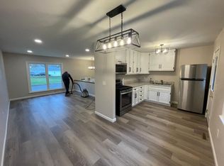 4 Dawn Dr, Cortland, NY 13045