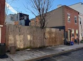 1214 Peters St, Philadelphia, PA 19147