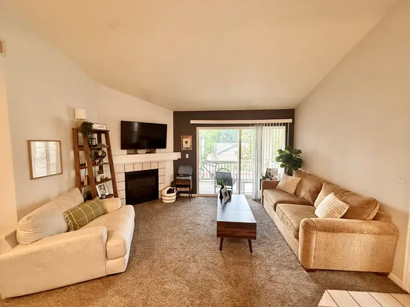 5225 White Willow Dr, Fort Collins, CO