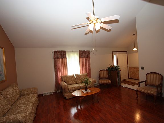 3rd image of 21030 S Ron Lee Dr