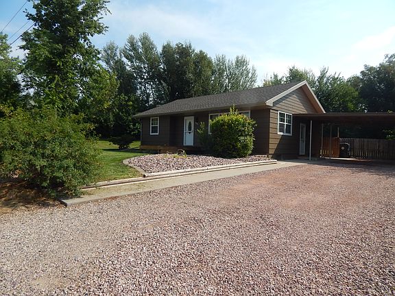 Private Driveway/Carport