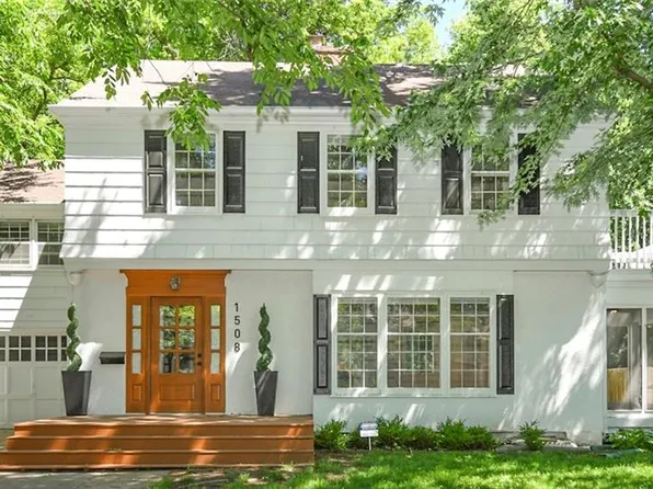 1508 University Dr, Lawrence, KS 66044