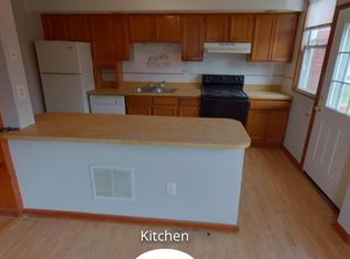 22 Maple St, Marcus Hook, PA 19061