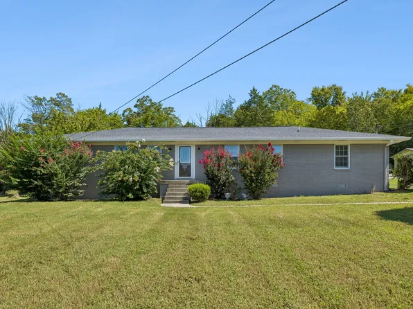212 Dixon Springs Hwy, Carthage, TN 37030