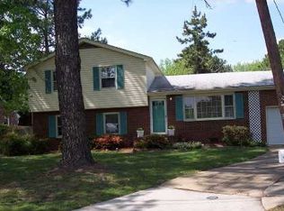 4800 Wycliff Rd, Portsmouth, VA 23703