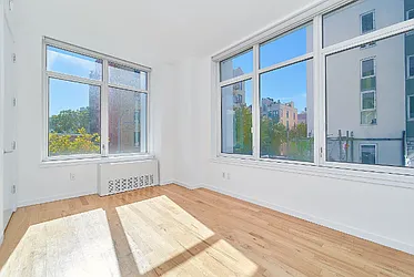 Rented by Living New York
