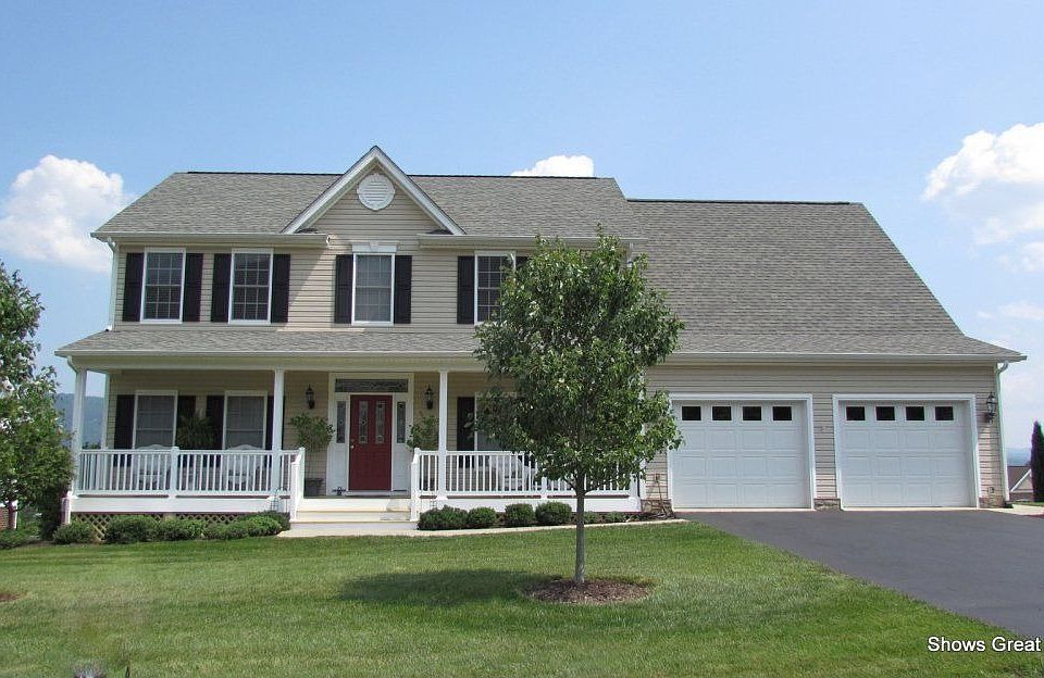For Sale: 6222 Crumpacker DR, Roanoke, Virginia 24012